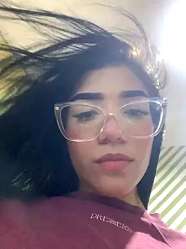 ElaRose 12 online show from October 4, 2025, 8:40 pm