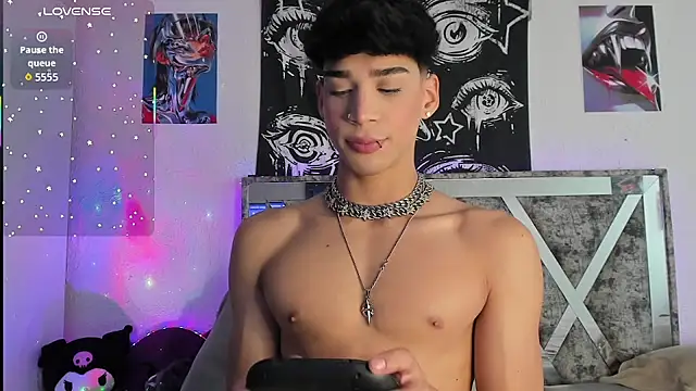 Dark Boy26 online show from May 29, 2026, 1:36 am