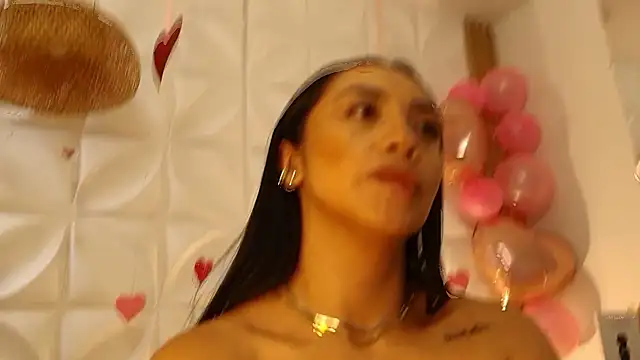 ana riveros online show from February 12, 2026, 7:53 pm