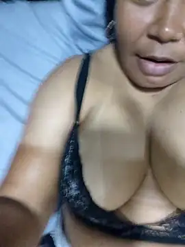 Snapshot of Rafaschuler chatting on September 11, 2025, 10:26 am Rafaschuler online show from September 11, 2025, 10:26 am