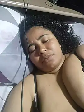 Snapshot of Rafaschuler chatting on October 15, 2025, 10:43 pm Rafaschuler online show from October 15, 2025, 10:43 pm