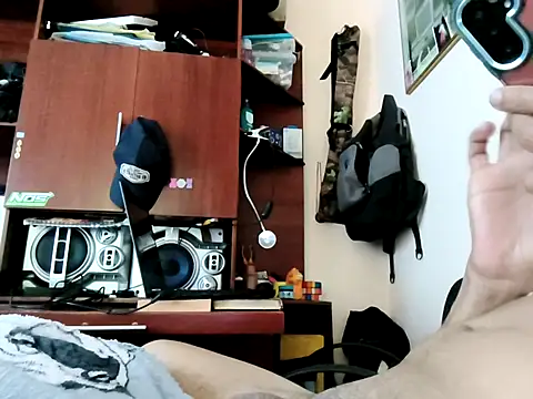 Snapshot of cachos2025 chatting on November 21, 2025, 6:50 pm cachos2025 online show from November 21, 2025, 6:50 pm