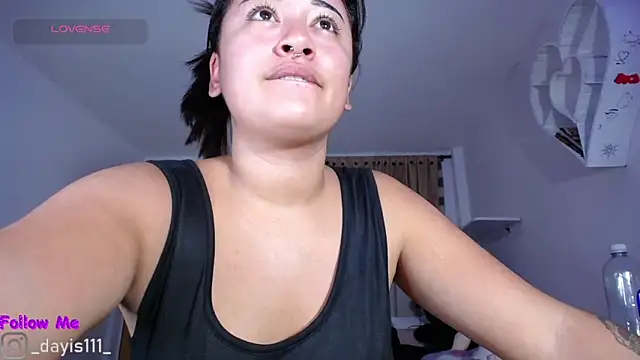 dayis sweet online show from March 11, 2026, 2:39 am