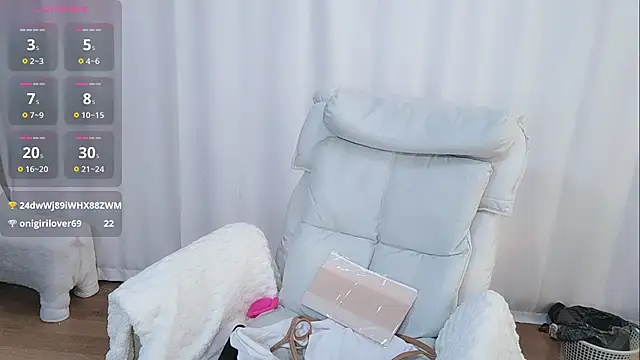 Ailsa-Baby online show from October 25, 2025, 5:26 am