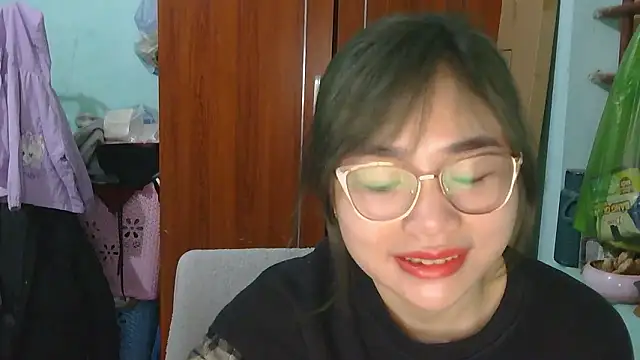 Uhem112 online show from January 15, 2026, 1:10 am