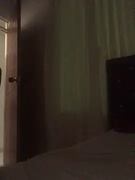 Snapshot of BryanaSmith21 chatting on October 8, 2025, 1:20 pm BryanaSmith21 online show from October 8, 2025, 1:20 pm