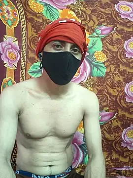 Seducing couple online show from September 14, 2025, 8:13 am