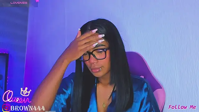  naomibrown  online show from April 8, 2026, 1:05 am