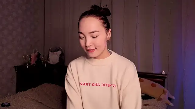 OdetteBiddy online show from February 8, 2026, 8:12 pm