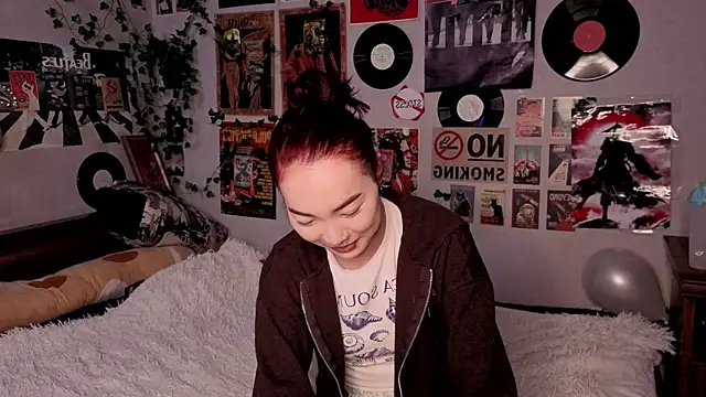 OdetteBiddy online show from February 22, 2026, 8:07 pm