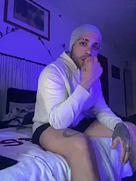 1Richrichard1 online show from April 26, 2026, 4:54 am