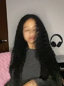 jadee8 online show from March 6, 2026, 3:03 am