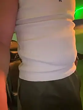 siilvestremx online show from April 24, 2026, 6:27 am