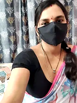 Snapshot of Lalitha-1995 chatting on April 23, 2026, 6:36 am Lalitha-1995 online show from April 23, 2026, 6:36 am