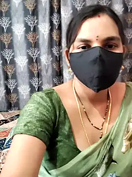 Snapshot of Lalitha-1995 chatting on May 7, 2026, 9:14 am Lalitha-1995 online show from May 7, 2026, 9:14 am