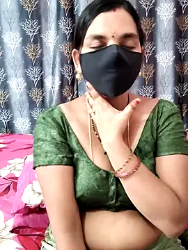 Snapshot of Lalitha-1995 chatting on May 16, 2026, 7:38 am Lalitha-1995 online show from May 16, 2026, 7:38 am