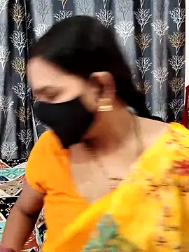 Snapshot of Lalitha-1995 chatting on May 24, 2026, 6:40 am Lalitha-1995 online show from May 24, 2026, 6:40 am