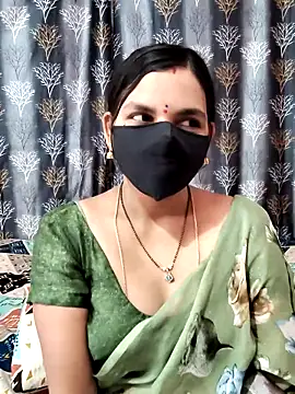 Snapshot of Lalitha-1995 chatting on May 28, 2026, 3:59 am Lalitha-1995 online show from May 28, 2026, 3:59 am