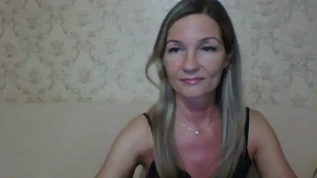 sweetriki online show from December 1, 2025, 5:40 pm