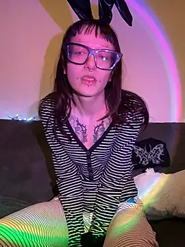 severingratty online show from February 3, 2026, 9:47 am