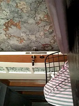 AlevNaz online show from December 21, 2025, 1:07 pm