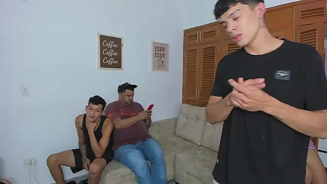 brutal sex room2k online show from November 30, 2025, 8:35 pm