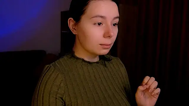 Snapshot of Di_na_Bell chatting on February 19, 2026, 7:04 am Di na Bell online show from February 19, 2026, 7:04 am