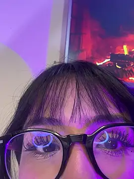 Snapshot of Alysson_cb chatting on February 3, 2026, 2:53 am Alysson cb online show from February 3, 2026, 2:53 am