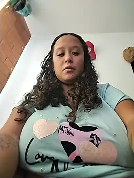 You-sexy-starr online show from May 27, 2026, 4:04 pm