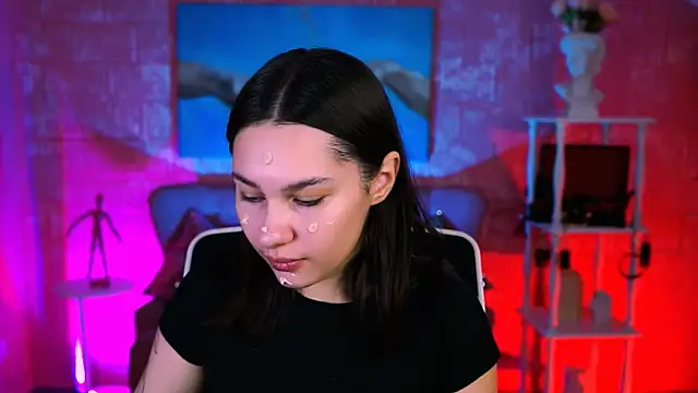 KimClarks  online show from November 26, 2025, 8:15 am