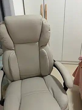 Asia-bb online show from March 12, 2026, 4:35 pm