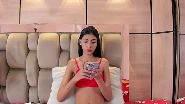 karol lewiss online show from December 17, 2025, 12:33 pm