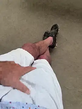 cyclone1212 online show from March 8, 2026, 11:58 am