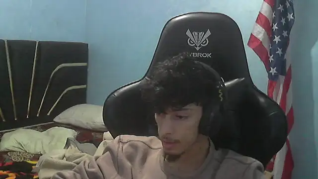 Dark DesireX online show from November 12, 2025, 5:02 pm