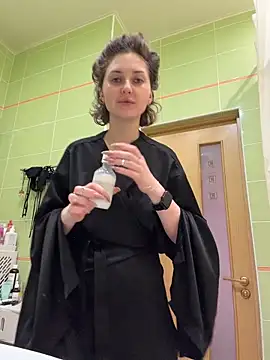 Snapshot of KellyKeler chatting on March 4, 2026, 11:27 am KellyKeler online show from March 4, 2026, 11:27 am