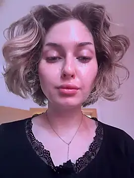 Snapshot of KellyKeler chatting on March 5, 2026, 11:39 am KellyKeler online show from March 5, 2026, 11:39 am