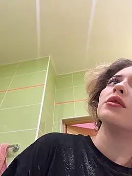 Snapshot of KellyKeler chatting on March 11, 2026, 10:54 am KellyKeler online show from March 11, 2026, 10:54 am