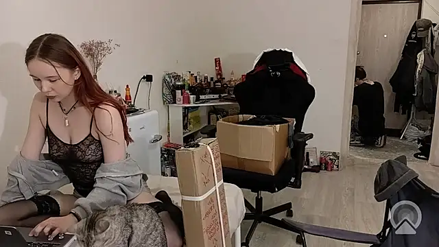 Snapshot of Remmy_Foxx_ chatting on October 11, 2025, 12:36 pm Remmy Foxx  online show from October 11, 2025, 12:36 pm