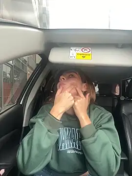 AllieYourGirl online show from October 29, 2025, 4:53 pm