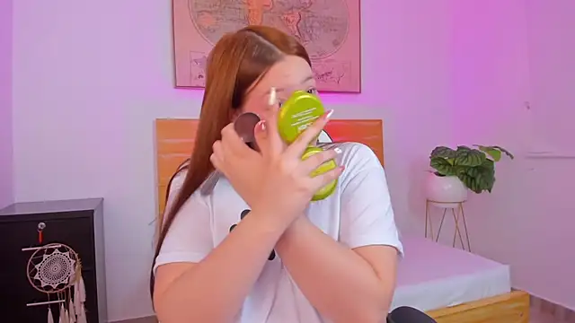 kitty sweeety  online show from January 14, 2026, 12:22 pm