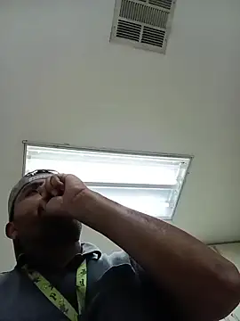 Todasmias420 online show from March 7, 2026, 1:02 am