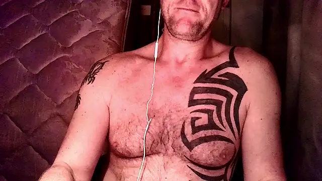 Yournaughty online show from February 9, 2026, 5:00 am