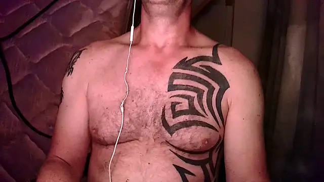 Yournaughty online show from April 20, 2026, 4:26 am