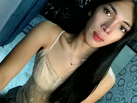 Snapshot of ladyhotcuming chatting on October 5, 2025, 12:42 am ladyhotcuming online show from October 5, 2025, 12:42 am