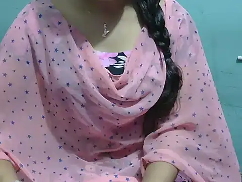 Snapshot of lovely_soniya chatting on September 18, 2025, 4:36 am lovely soniya online show from September 18, 2025, 4:36 am