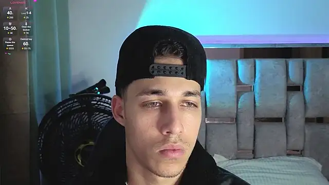 orionblaze69  online show from April 14, 2026, 5:35 am