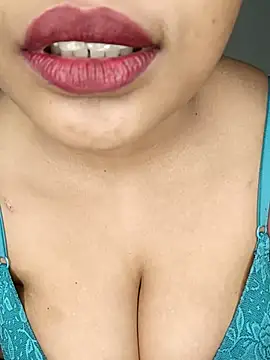 sex-withcouple online show from February 27, 2026, 3:06 am