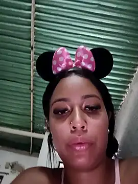 Fernanda30 online show from November 21, 2025, 4:16 pm