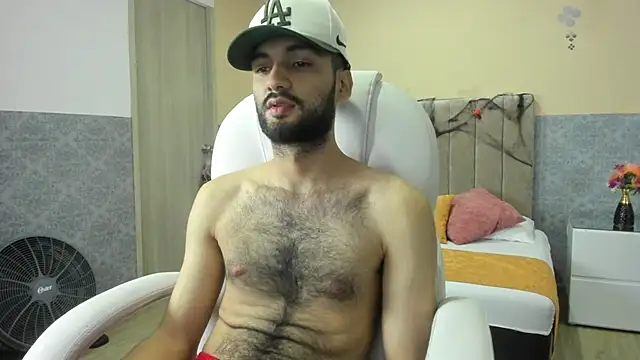 Snapshot of Ryan_Jackson_ chatting on October 4, 2025, 12:08 am Ryan Jackson  online show from October 4, 2025, 12:08 am