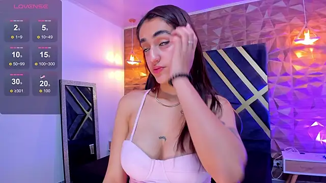 Snapshot of LexiVie_ chatting on October 2, 2025, 11:12 pm LexiVie online show from October 2, 2025, 11:12 pm